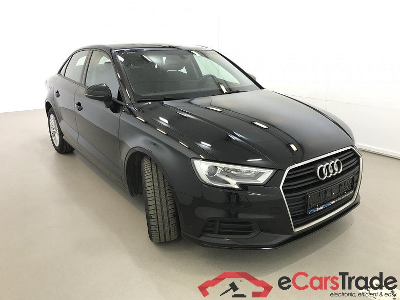 Audi A3 Limousine 1.6TDI Xenon Navi PDC Klima #2