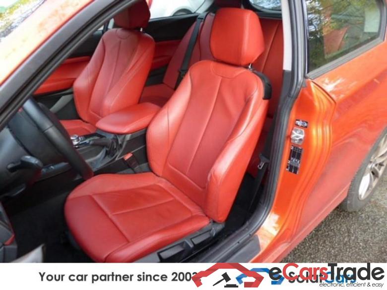 BMW 116d SPORTSHATCH Eff.Dynamics Sport Line Navi Leather PDC... #6