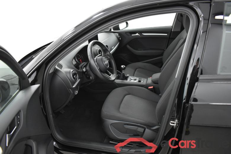 Audi A3 SB 1.6 TDi Xenon Navi Klima PDC ... #5