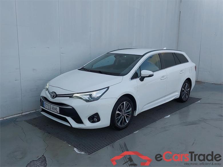 Toyota 2.0 150D ADVANCE TS TOYOTA Avensis / 2015 / 5P / familiar 2.0 150D ADVANCE TS #1
