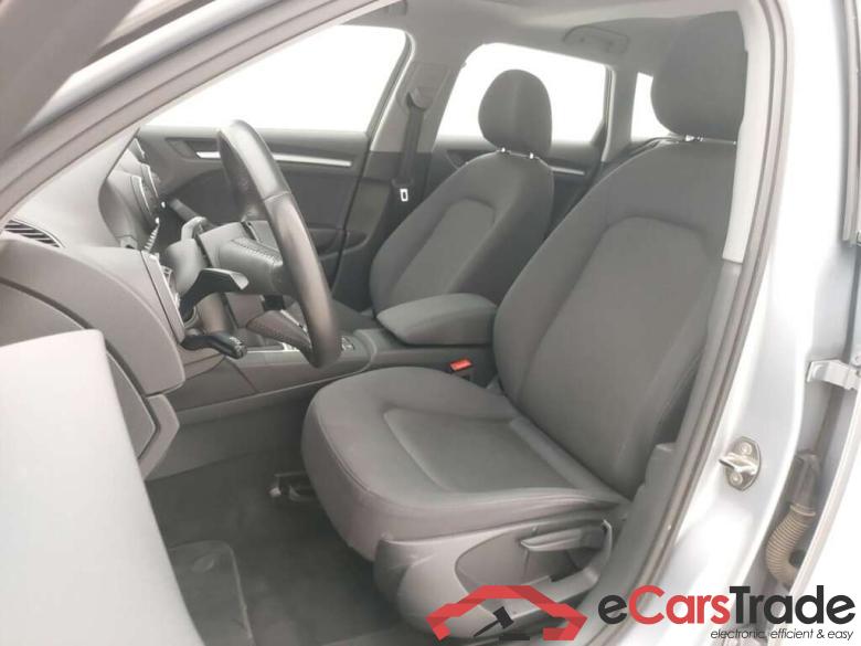 Audi A3 SB 1.6 TDi Pano Xenon Navi Klima PDC ... #6