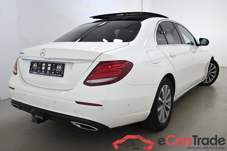 Mercedes E 220 d Aut. Pano Widescreen LED-Multibeam Navi 1/2 Sport-Leather Camera 360° KeylessGo Klima PDC ... #3