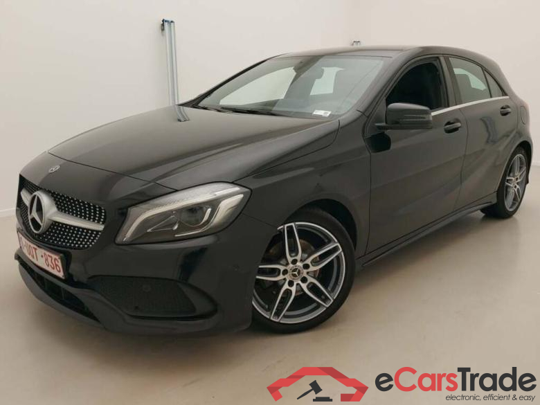 MERCEDES-BENZ A-KLASSE 1.5 A180D AMG LINE