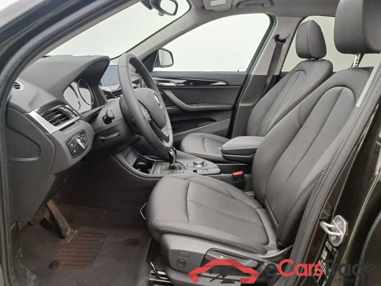 BMW X1 sDrive16dA (85 kW) 5d #3