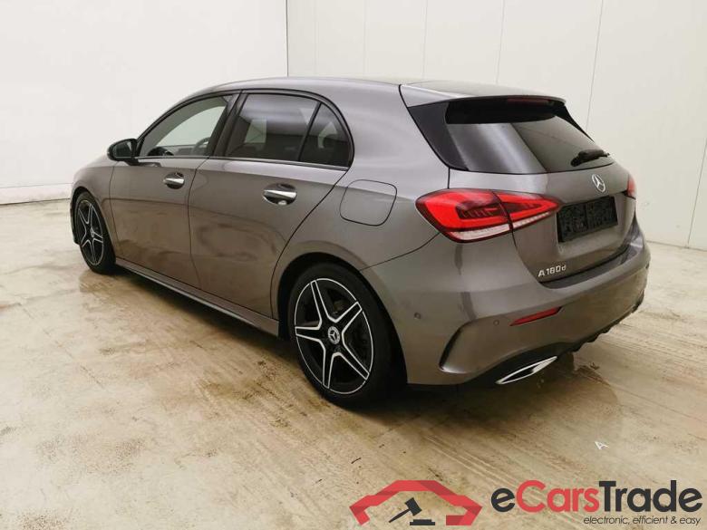 Mercedes A 180 d AMG Night Pano Aut. LED-Multibeam Ambient Widescreen Burmester Navi Sport-Leather-Alcantara KeylessGo Klima PDC ... #4