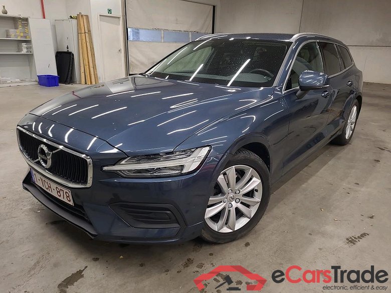 VOLVO - V60 D3 150PK Momentum Pack Style & Sensus Navigation #1