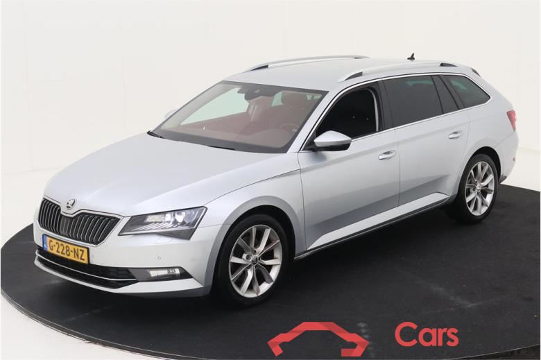 SKODA Superb Combi 110 kW #1
