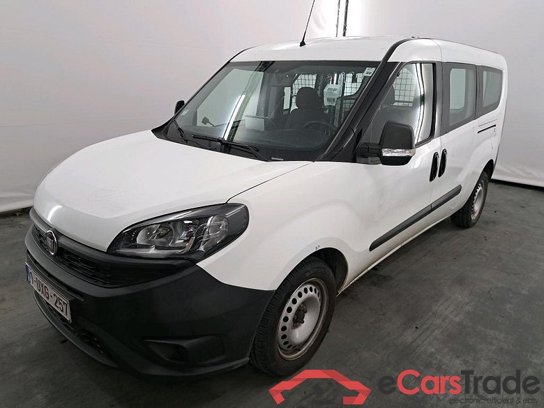FIAT DOBLO CARGO MAXI - 2015 1.4i Base