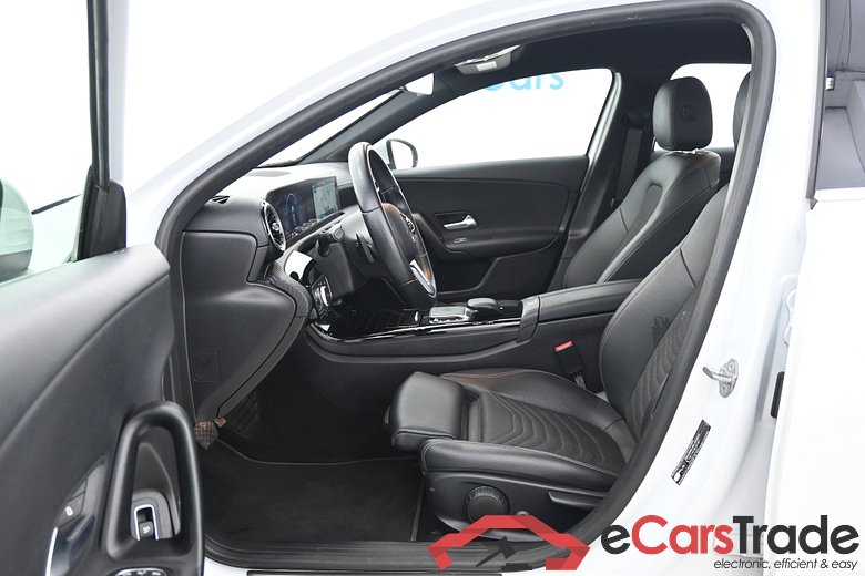 Mercedes A 180 d Aut. LED-Xenon Widescreen Navi 1/2 Sport-Leather Camera KeylessGo Klima PDC ... #5