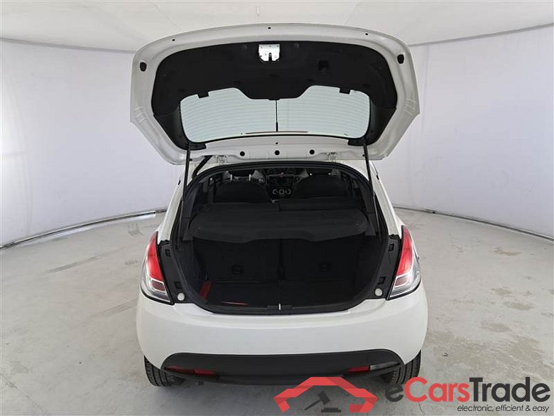 Lancia 62 LANCIA YPSILON / 2015 / 5P / BERLINA 1.2 69CV STARTe STOP ELEFANTINO BLU #5