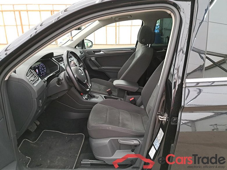 Volkswagen Tiguan 2.0 TDI Highline Aut. Pano Virtual LED-Xenon 1/2 Sport-Alcantara Navi KeylessGo Klima PDC ... #5