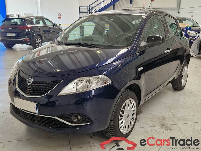 Lancia 9 LANCIA YPSILON / 2015 / 5P / BERLINA 0.9 TWINAIR 80CV METANO ECOCHIC GOLD
