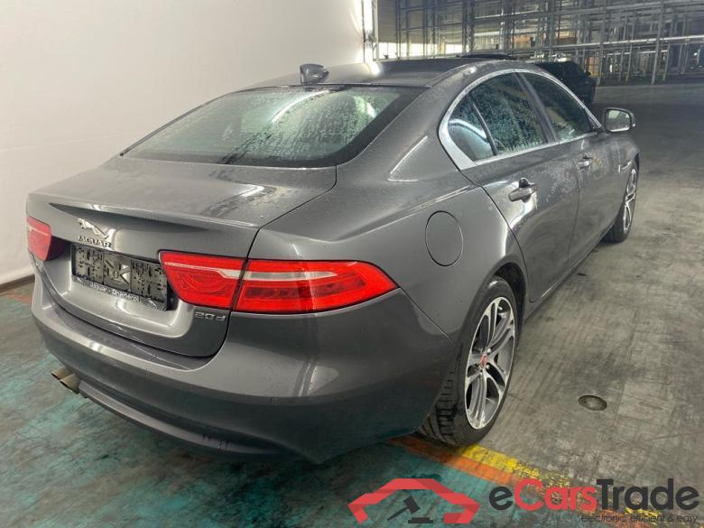 JAGUAR XE DIESEL 2.0 D Prestige Winter Premium Busines #4