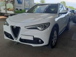 AlfaRomeo 8 ALFA ROMEO STELVIO / 2017 / 5P / SUV 2.2 TURBO DIESEL 210CV AT8 Q4 EXECUTIVE