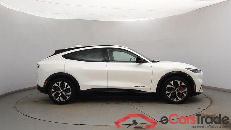 Ford 360-kamera, navigation MUSTANG MACH-E LONG RANGE AWD #3