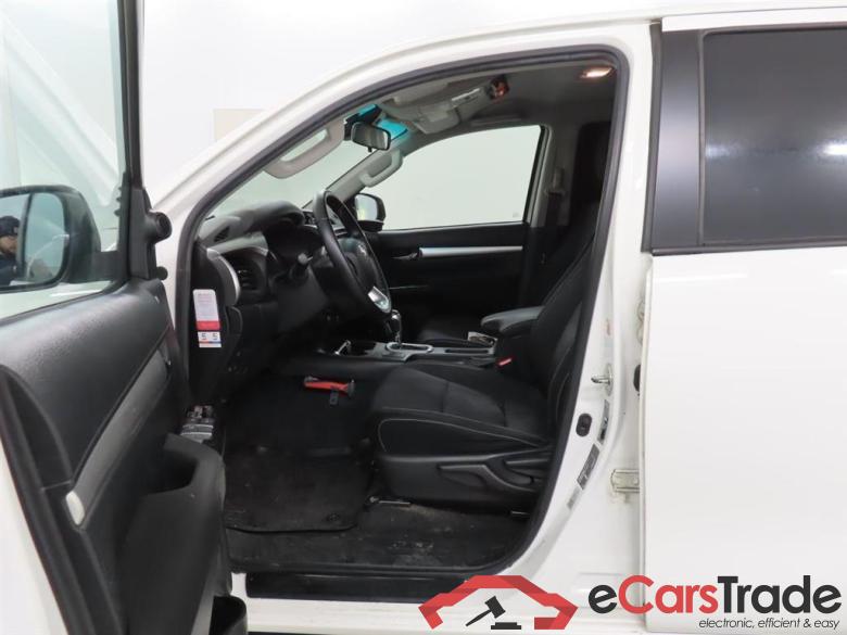 TOYOTA HILUX 2.4 D-4D-F DC Prof. #5