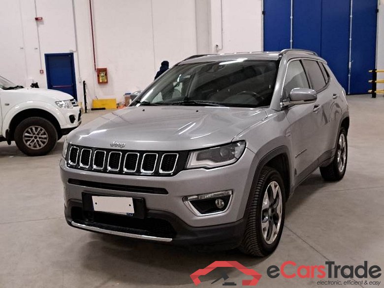Jeep 28 JEEP COMPASS / 2017 / 5P / SUV 2.0 MJET II 103KW LIMITED 4WD AUTO #1