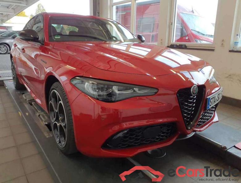 Alfa_romeo Competizione Q4 Giulia #2