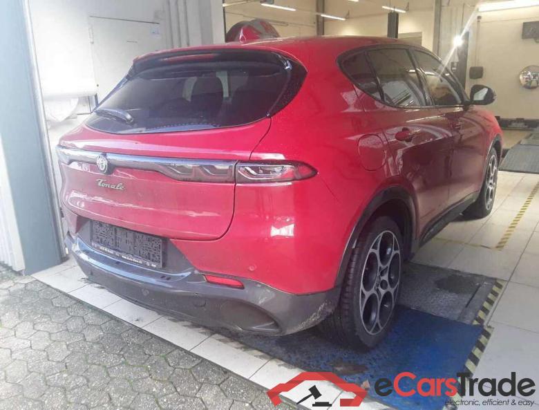 Alfa_romeo Veloce Tonale 1.5 VGT Hybrid Veloce #3