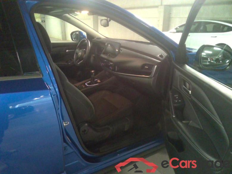 QASHQAI MY22 Mild-Hybrid 140 MT 2WD N-connecta  Design Pack  Cold Pack        #5