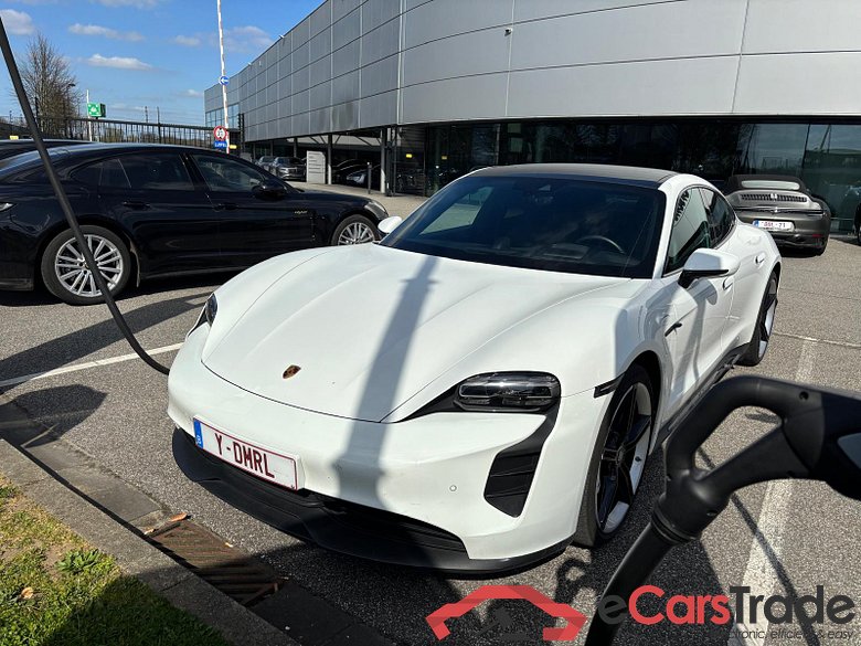 PORSCHE Taycan Taycan (MY22) #1