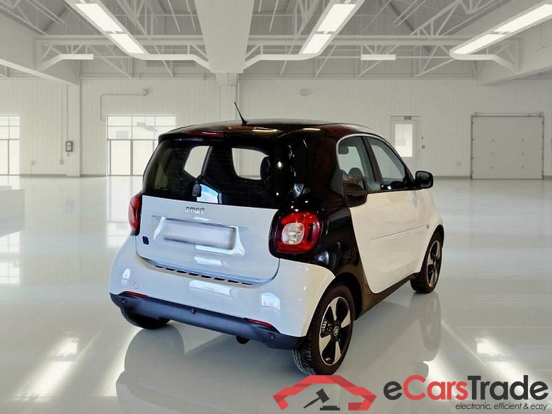 Smart PASSION SMART FORTWO COUPÈ / 2019 / 3P / COUPE EQ 60KW PASSION #2