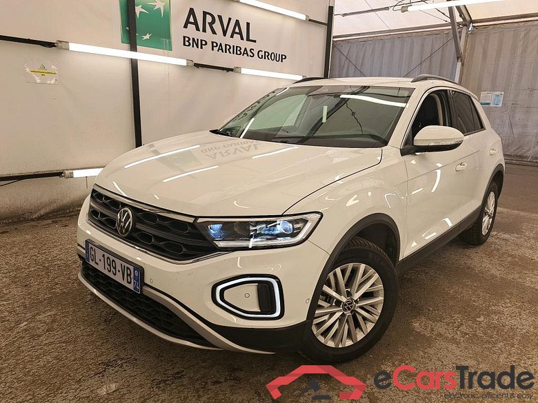 Volkswagen  VOLKSWAGEN T-Roc / 2021 / 5P / SUV 1.5 TSI 150 EVO LIFE DSG7
