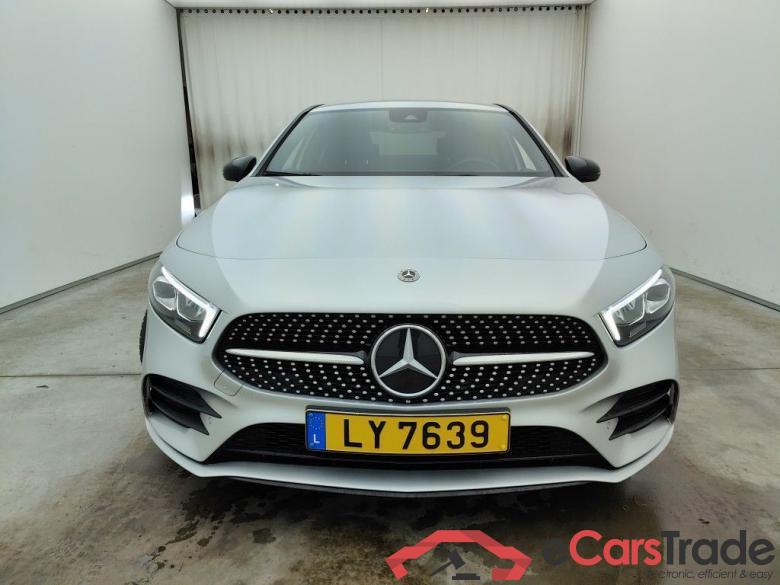 MERCEDES CLASSE A SEDAN DIESEL (V177) A 180 d 116 Business Solution 4d