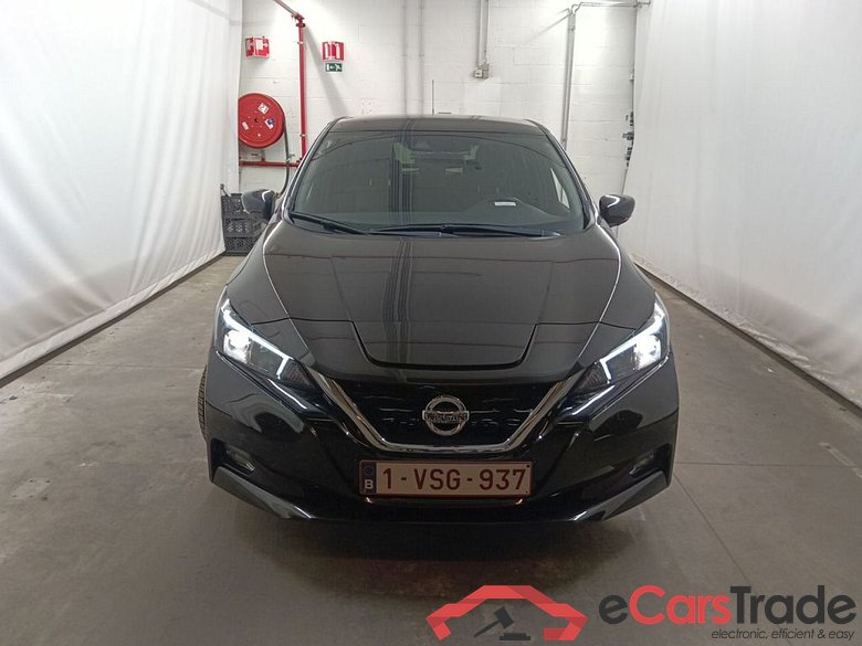 Nissan Leaf N-Connecta 40kWh 5d