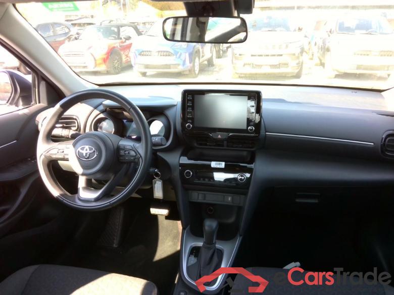 Yaris Cross 1,5 HEV 2WD Dynamic #5