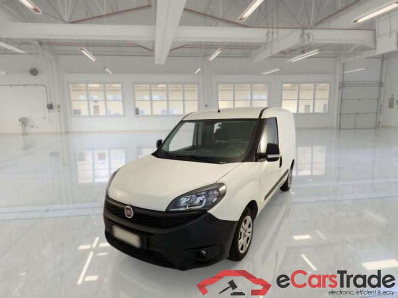 Fiat 7 FIAT DOBLÒ CARGO / 2014 / 3P / VETT. FURGONATA 1.3 MULTIJET 16V 95CV EURO 6 #1