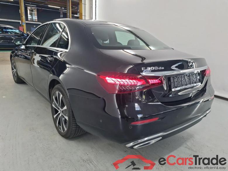 MERCEDES-BENZ E-CLASS BERLINE 2.0 E 300 DE BUSINESS SOLUTION AUTO #3
