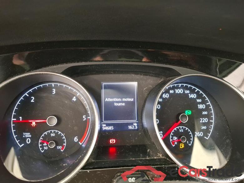 Volkswagen 2.0 TDI 150 DSG7 Lounge Business Touran Lounge Business BMT/Start-Stopp 2.0 TDI 150CV BVA7 E6d #6