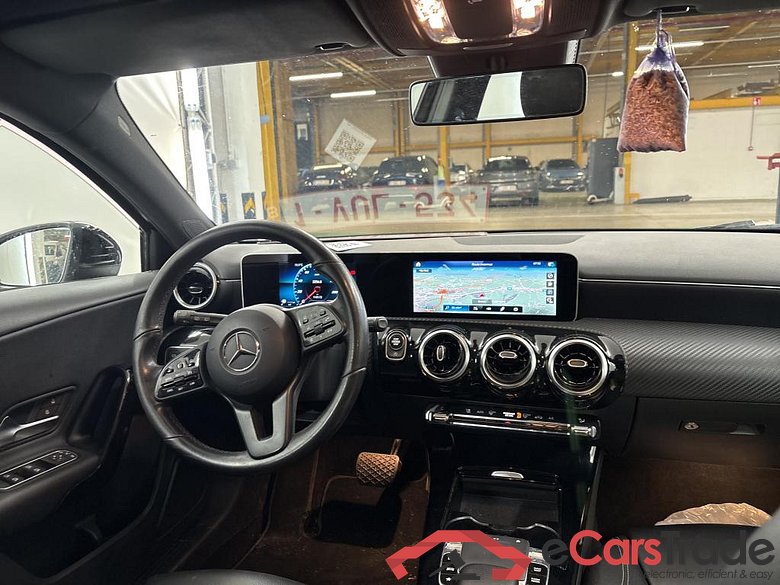 Mercedes A 180d Aut. Widescreen Navi 1/2 Sport-Leather KeylessGo Klima PDC ... #6