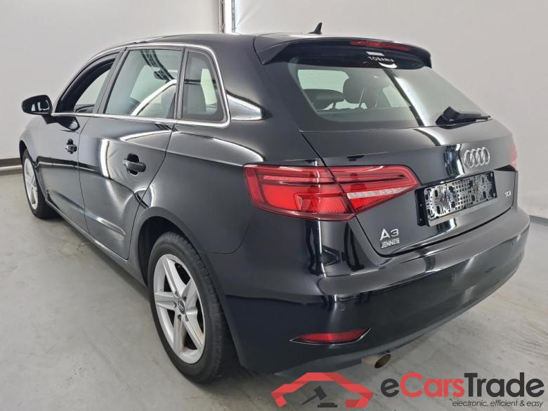 Audi A3 SB 1.6 TDI Aut. LED-Xenon Navi Sport-Leather Klima PDC ... #4