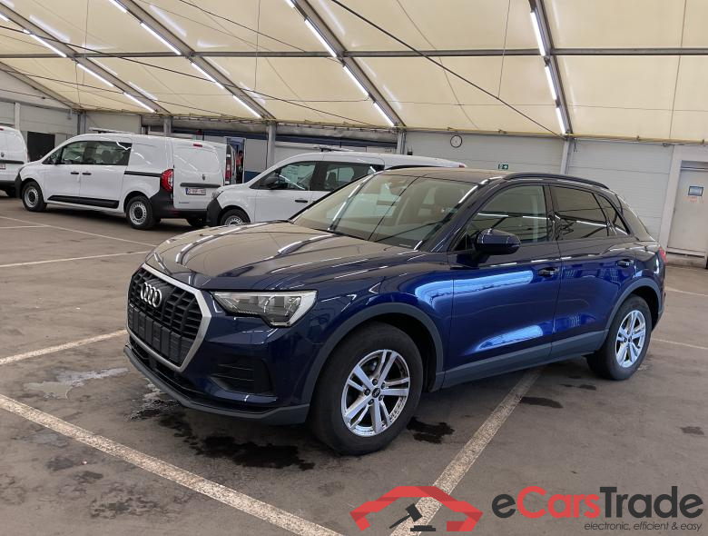 AUDI Q3 Audi Q3   35 TFSI  110(150) kW(ch) 6 vitesses