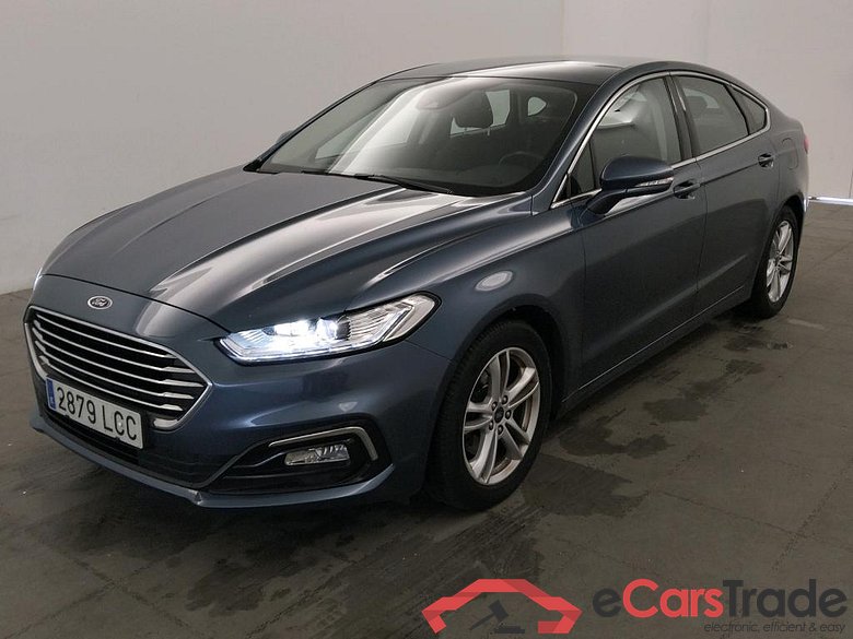 Ford 2.0 TDCi 110kW PowerShift Titanium FORD Mondeo / 2014 / 5P / berlina con portón 2.0 TDCi 110kW PowerShift Titanium