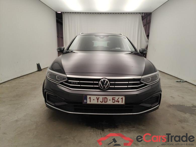 Volkswagen Passat Variant 1.4 TSI DSG6 GTE Business 5d - NO COC