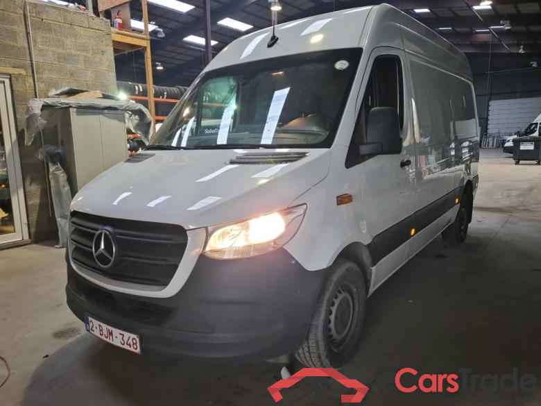 MERCEDES-BENZ SPRINTER 3.0CDI 140KW AUTO 319 L2 RWD 3.5T