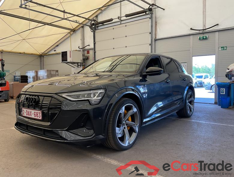 AUDI e-tron S Audi e-tron S     370,00 kW