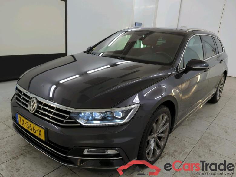 VOLKSWAGEN PASSAT VARIANT 2.0 TDI HL Bns R #1