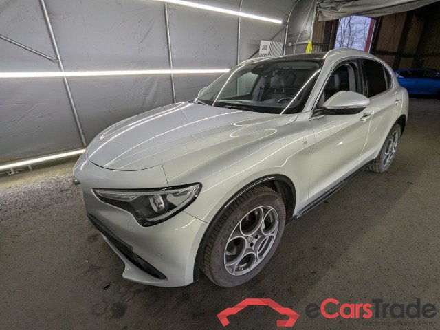 AlfaRomeo Stelvio ´17 Stelvio Lusso Ti Q4 2.2 JTDM 154KW AT8 E6d