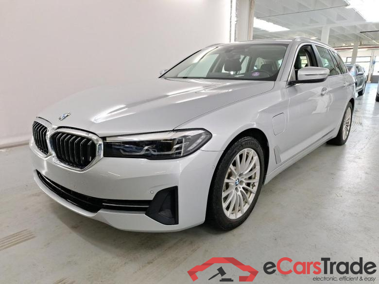 BMW 5 SERIES TOURING 2.0 530E TOURING AUTO Parking Assistant Business