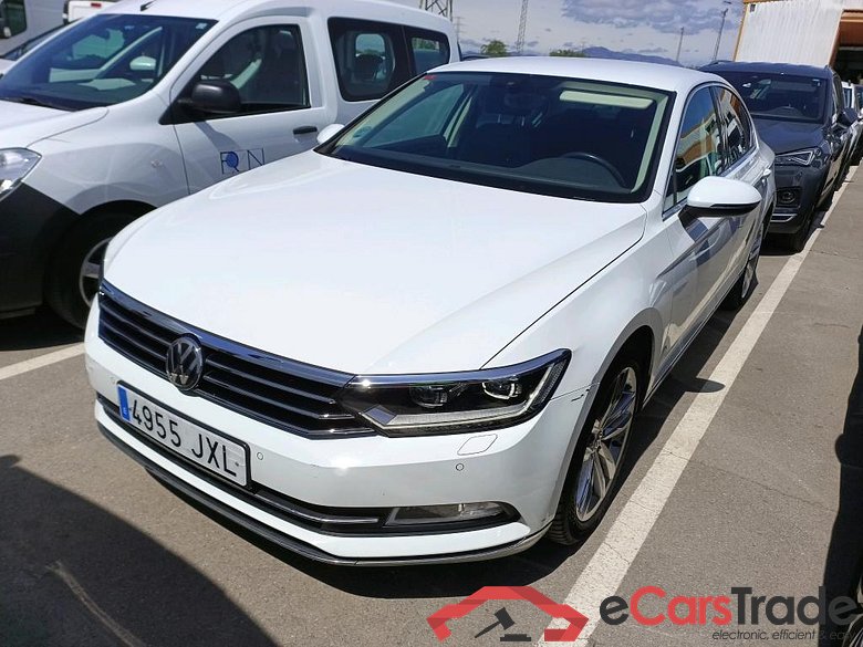 Volkswagen Sport 2.0 TDI 190CV BMT DSG Passat Berlina Sport BMT 2.0 TDI 190CV AT6 E6 #1