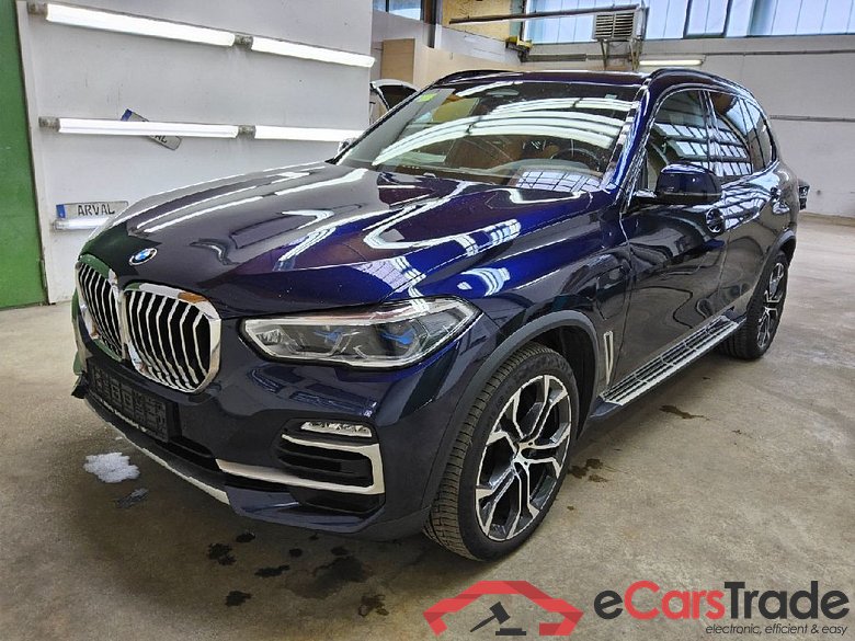 BMW X5 ´18 Baureihe X5 xDrive 45 e xLine 3.0 290KW AT8 E6d #1