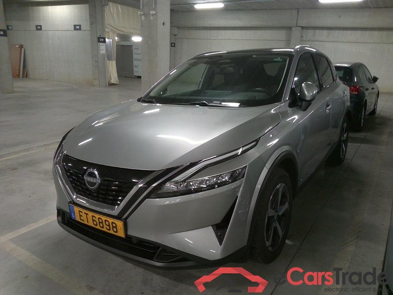 QASHQAI MY22 Mild-Hybrid EPWR 2WD N-connecta  Design Pack        