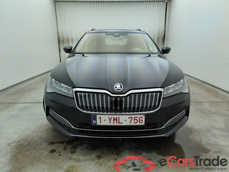 Skoda Superb Combi 1.4 TSI iV 160kW DSG6 Style 5d #1