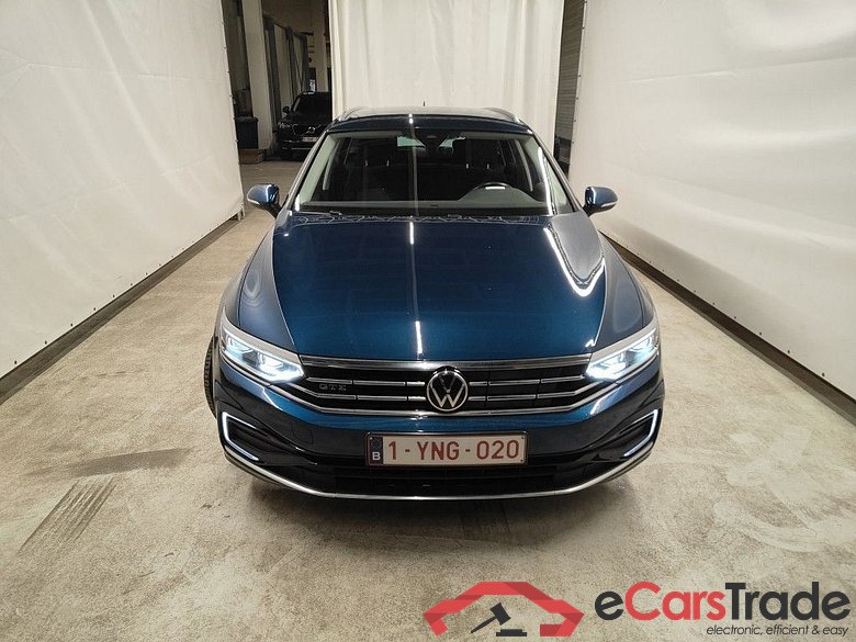 Volkswagen Passat Variant 1.4 TSI DSG6 GTE Business 5d