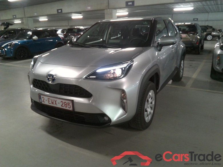 Yaris Cross 1,5 HEV 2WD Dynamic #1