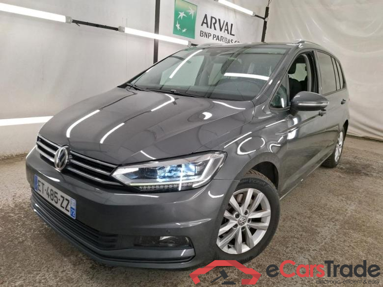Volkswagen 2.0 TDI 150 DSG6 Confortline B BMT 7 pl VOLKSWAGEN Touran / 2015 / 5P / monospace 2.0 TDI 150 DSG6 Confortline B BMT 7 pl